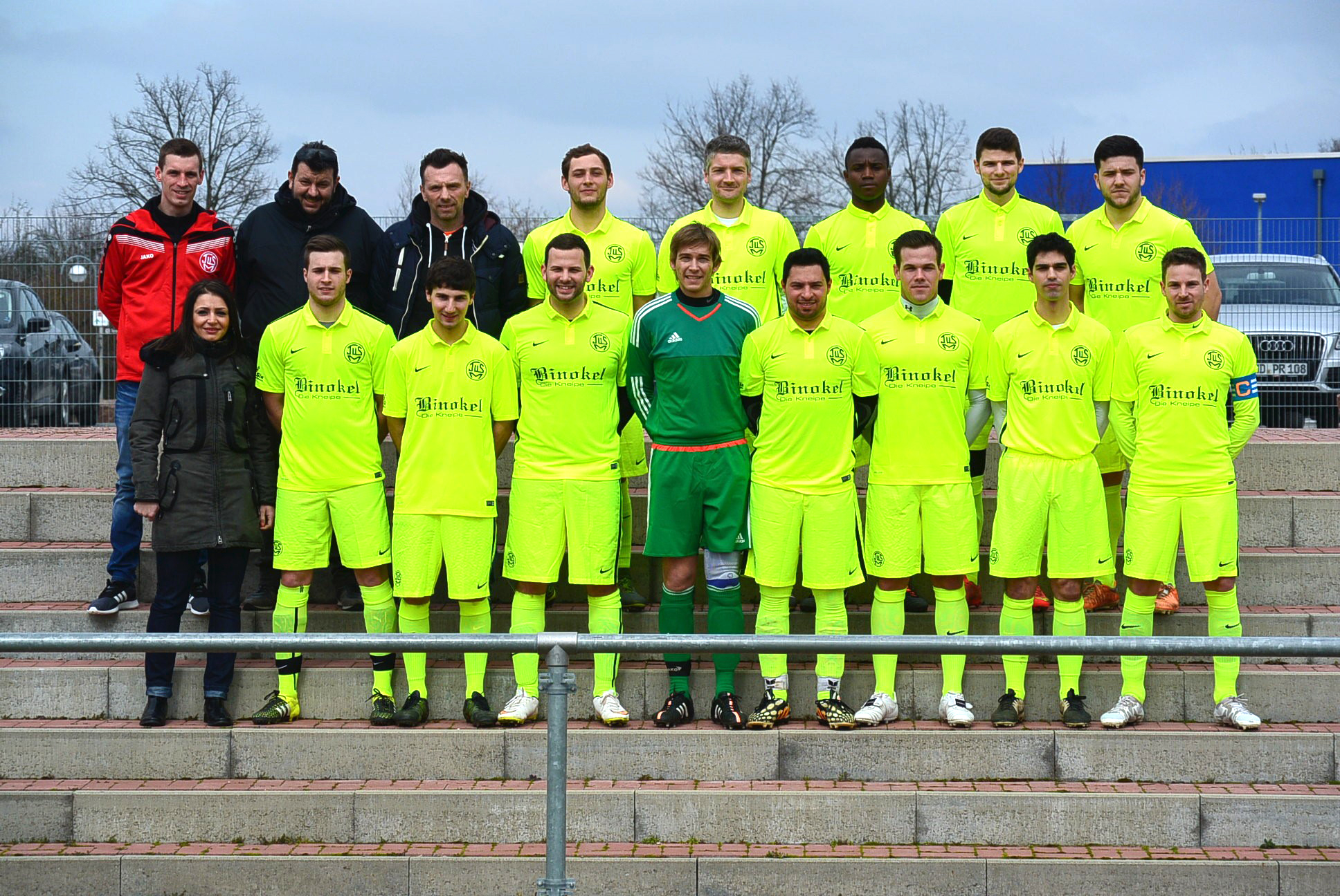 trikotsatz mit sponsor